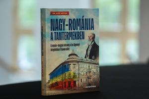 Köő Artúr Nagy-Románia a tankönyvekben könyvének bemutatója - NITK-2